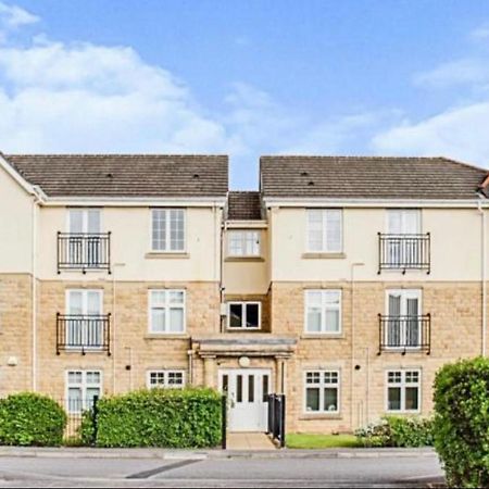 The Wickets - 2 Bedroom Apartment Overlooking Cricket Club Marton-in-Cleveland Kültér fotó