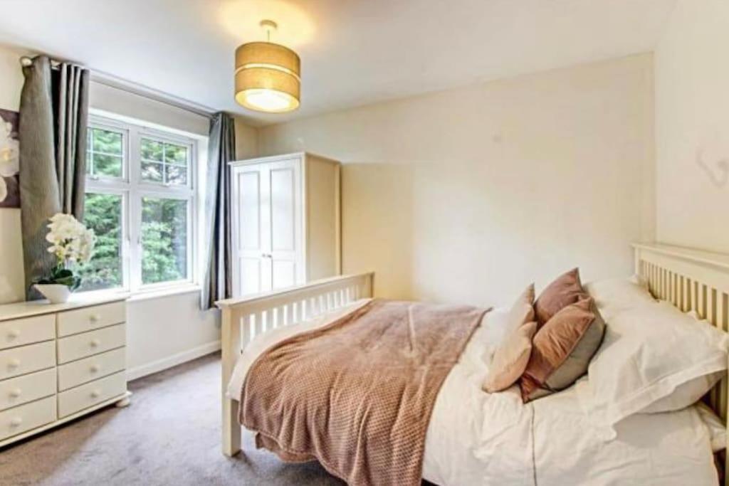 The Wickets - 2 Bedroom Apartment Overlooking Cricket Club Marton-in-Cleveland Kültér fotó